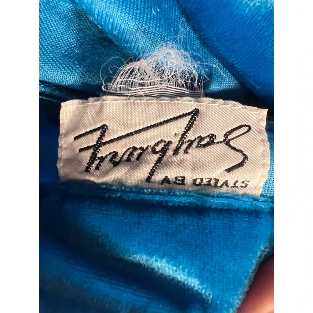 Vintage Framghas Turquoise Blue Velour Smocked Kaftan Robe Zip Front Long Dress